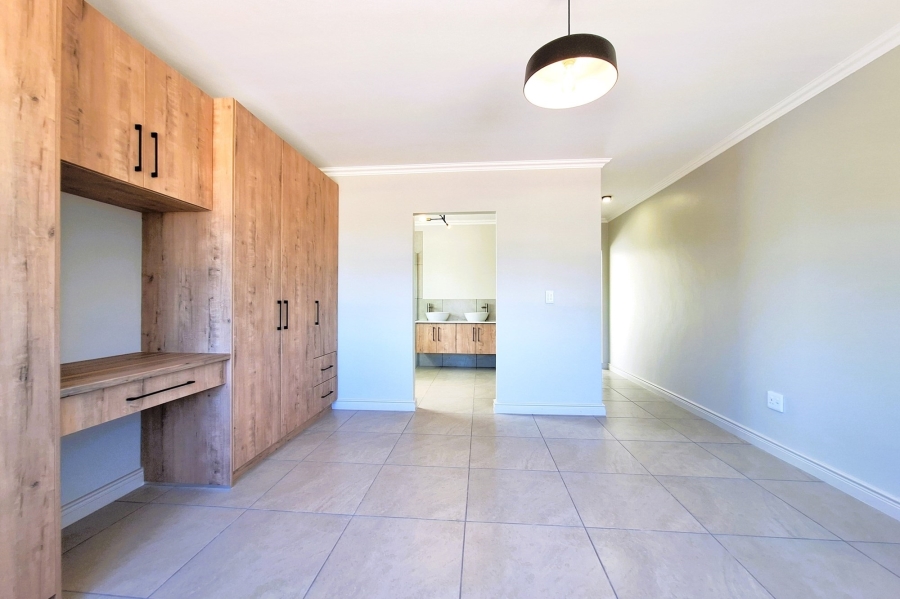 3 Bedroom Property for Sale in Shelley Point Western Cape